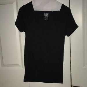 fitted vneck tshirt